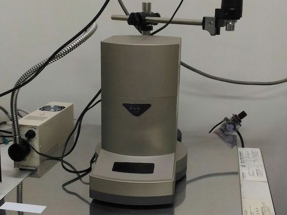 走査型プローブ顕微鏡（AFM)：島津製作所 / SPM-9600